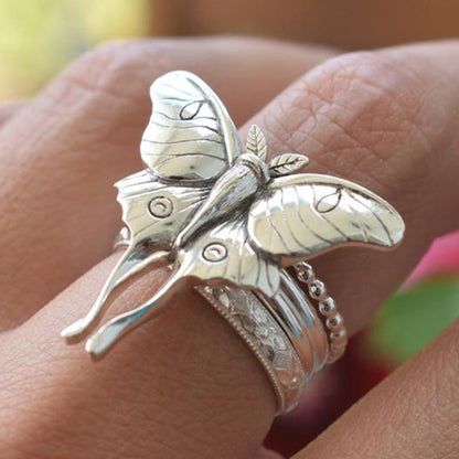 Classic Ring with Timeless Appeal
