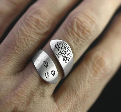 Charming Ring for Any Occasion