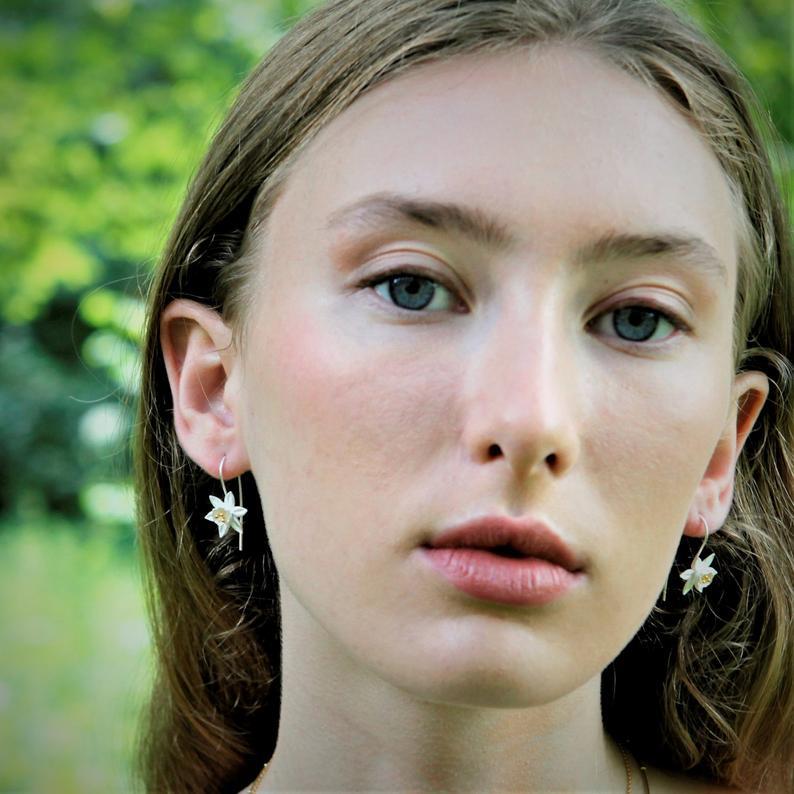 Beautiful Silver Earring with Unique Style