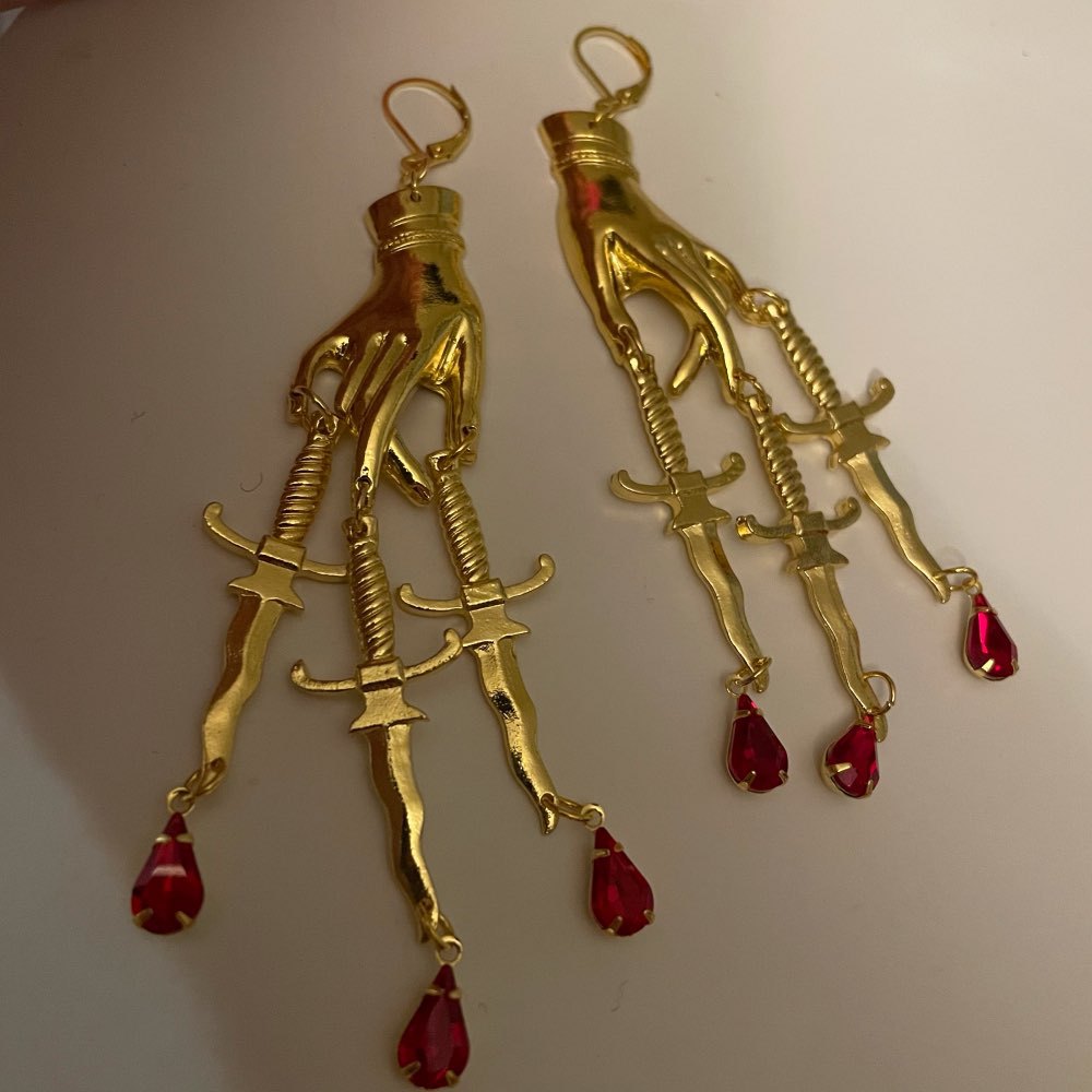 Romantic Earring for Special Moments