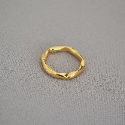 Beautiful Gold Ring with Unique Style