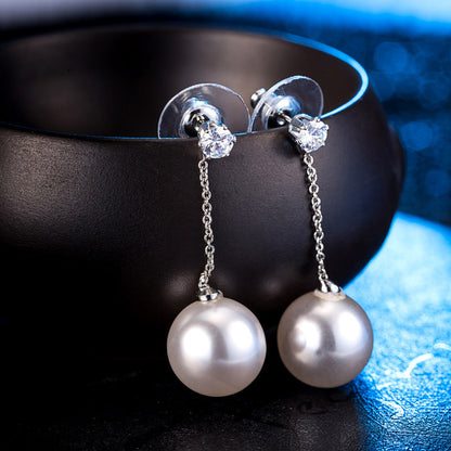 Romantic Pearl Earring for Special Moments