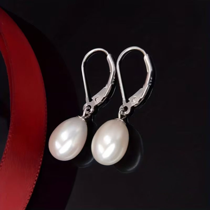 Charming Pearl Earring for Any Occasion