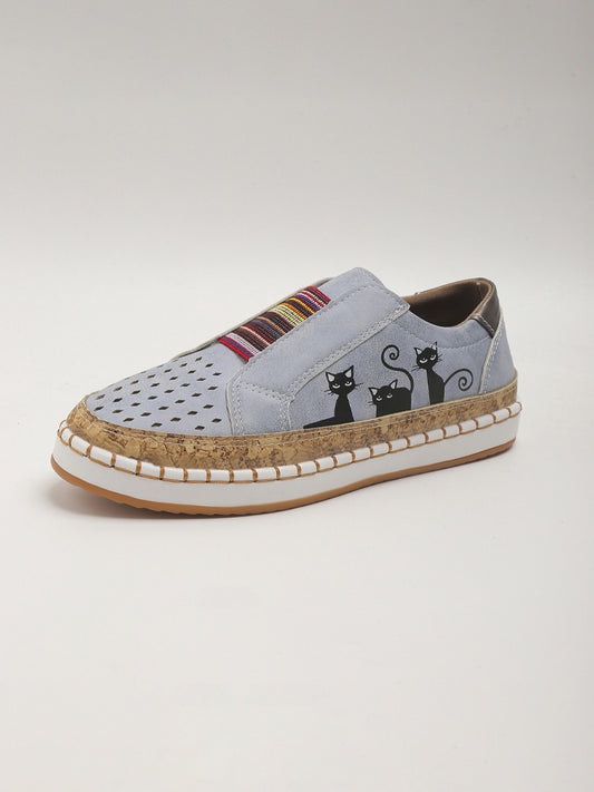 Comstylish Retro Black Cat Print Casual Shoes