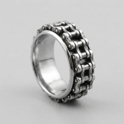 Retro Locomotive Chain Ring