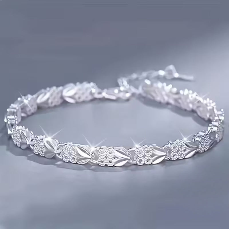 Romantic Bracelet for Special Moments