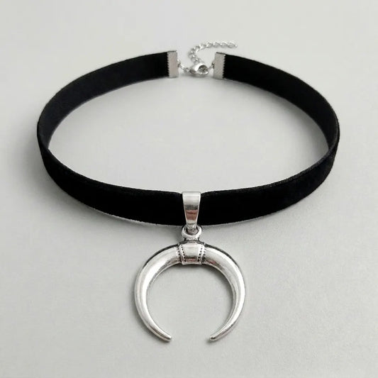 Dark Moon Horn Choker Necklace