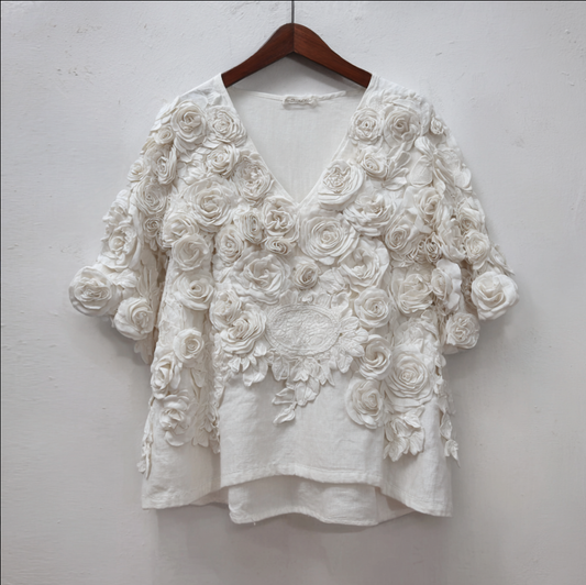 Bohemian Style Woman's V-neck White Rose Short-sleeved Shirt artswardrobe