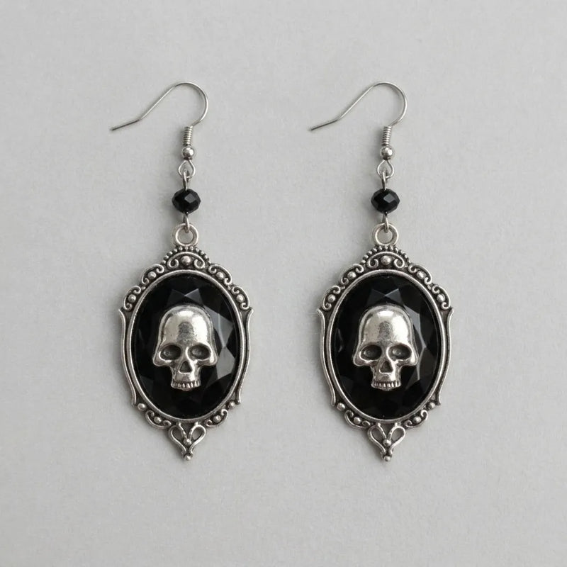 Grave keeper Skull Earrings