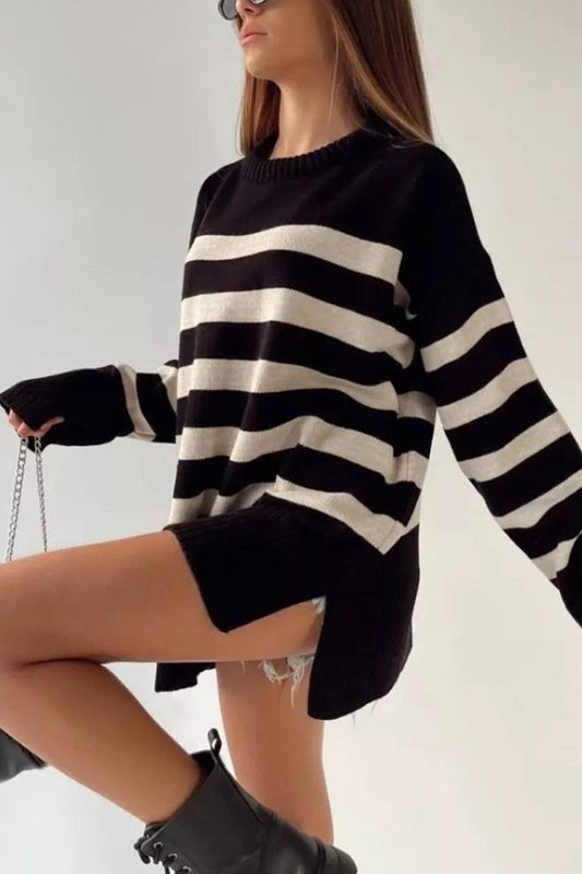 Josefina® | Striped slit sweater with a crew neck