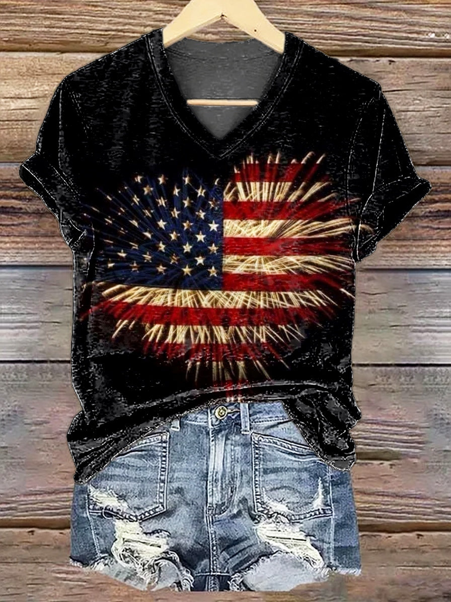 Women's Vintage Heart Flag Art Print V-neck Casual T-Shirt