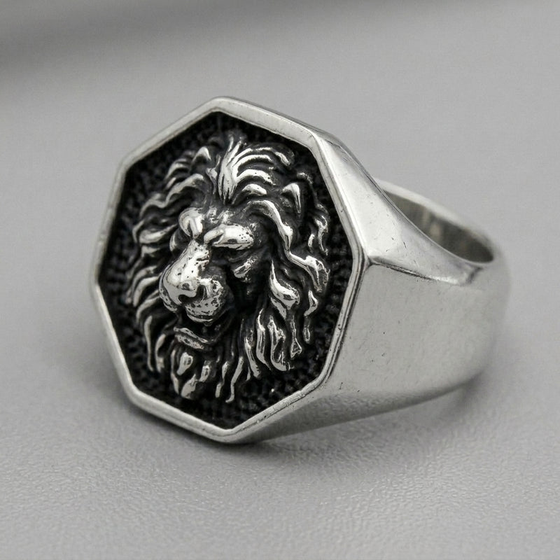 Lion Head Octagonal Signet Ring