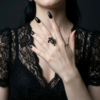 Witches Black Cat Wrap Ring