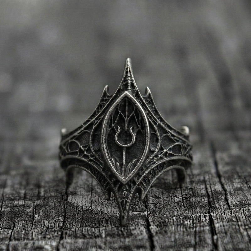 Obsidian Spear Crown Ring