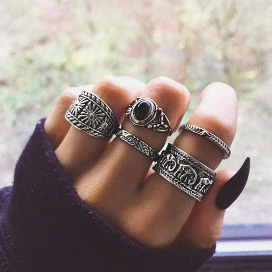 Beautiful Set with Unique Style