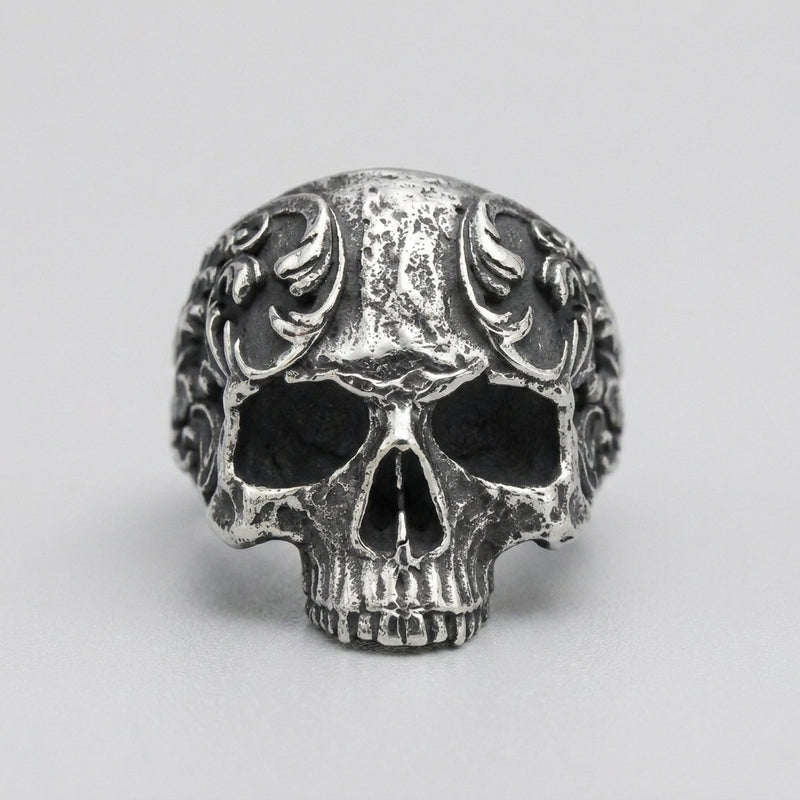 Skull Ring: 
