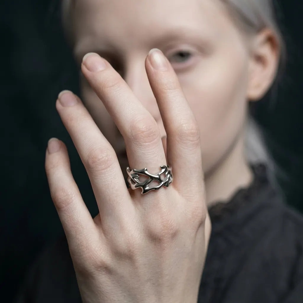 Phantom Lace Ring