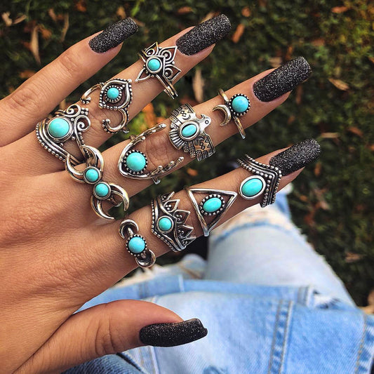 Beautiful Set with Unique Style