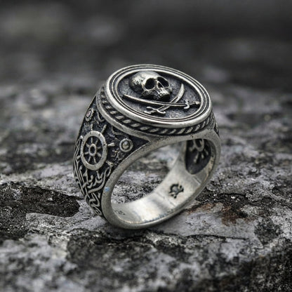 Skull & Cutlass Pirate Signet Ring