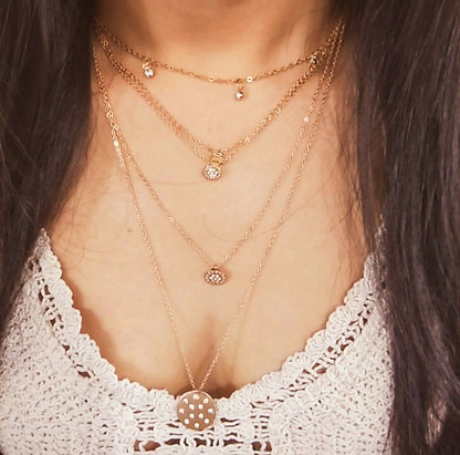 Classic Pearl Necklace with Timeless Appeal