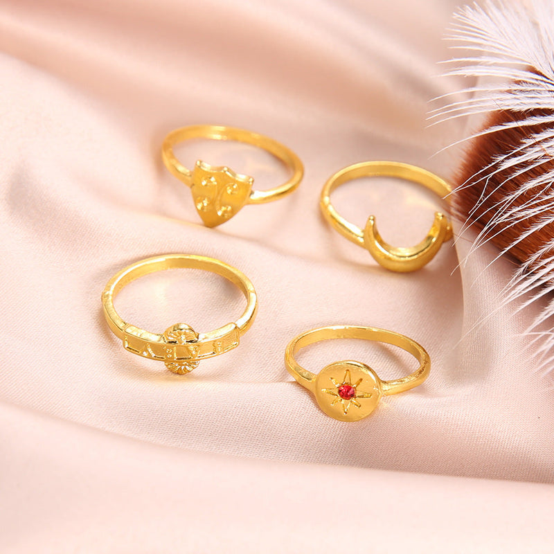 Beautiful Gold Set with Unique Style