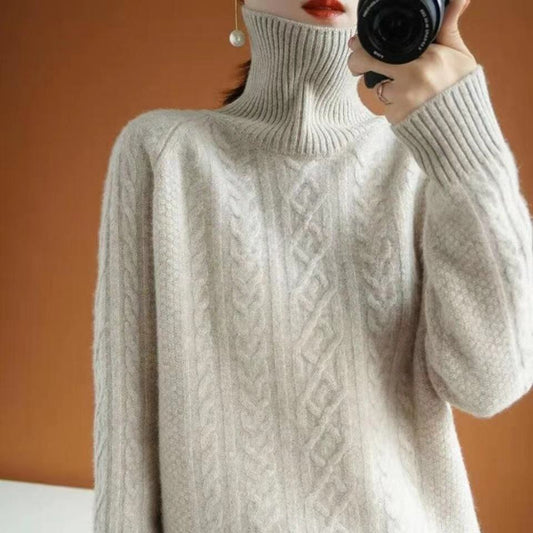 Mayte® | Warm knitted sweater for women with a turtleneck