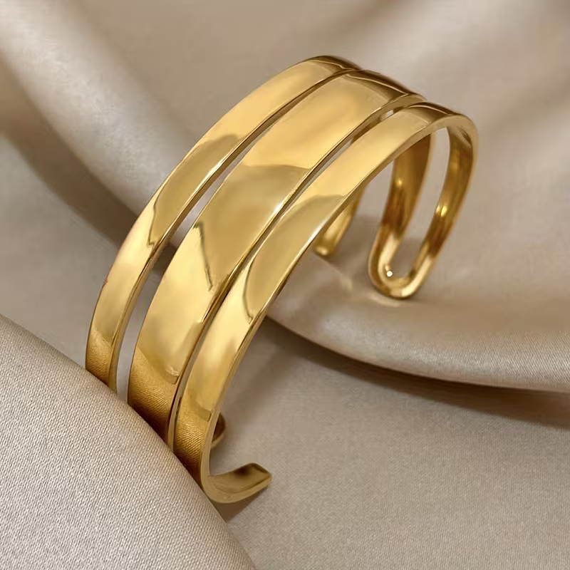 Beautiful Bracelet with Unique Style