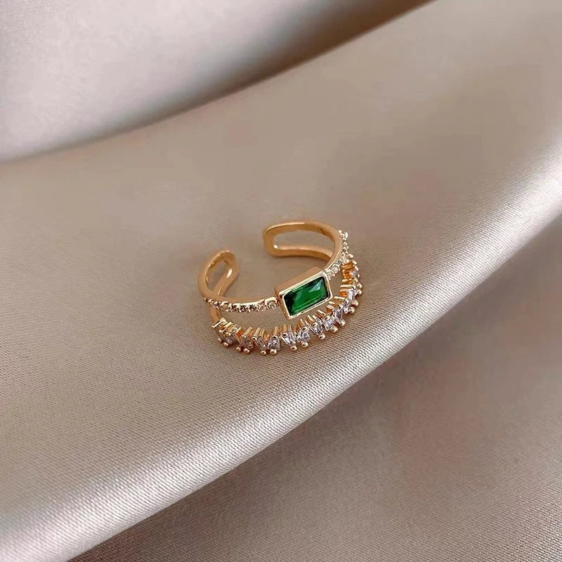 Romantic Gold Ring for Special Moments