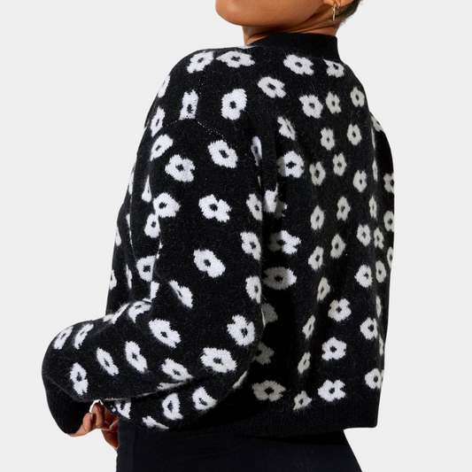 Elegantly Designed Jumper