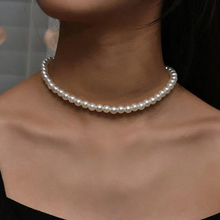 Stunning Pearl Necklace for Daily Wear