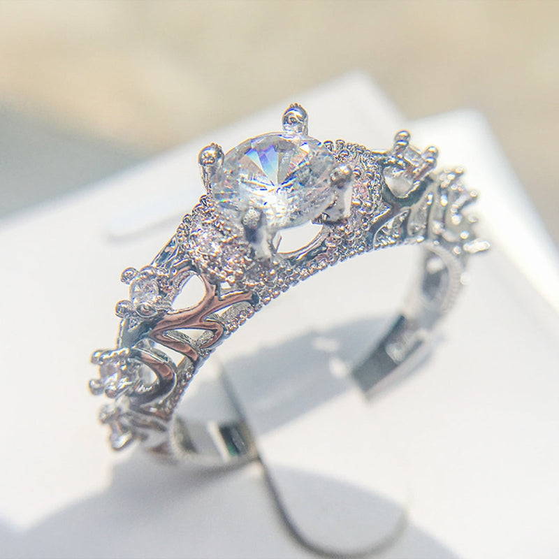 Elegant Silver Ring for Every Occasion