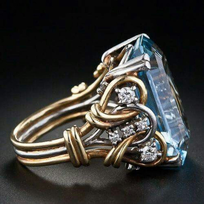 Classic Gold Ring with Timeless Appeal