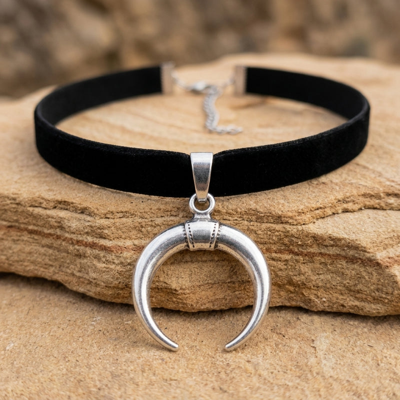 Dark Moon Horn Choker Necklace