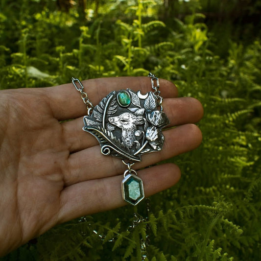Green Stone Cute Deer Silver Necklace