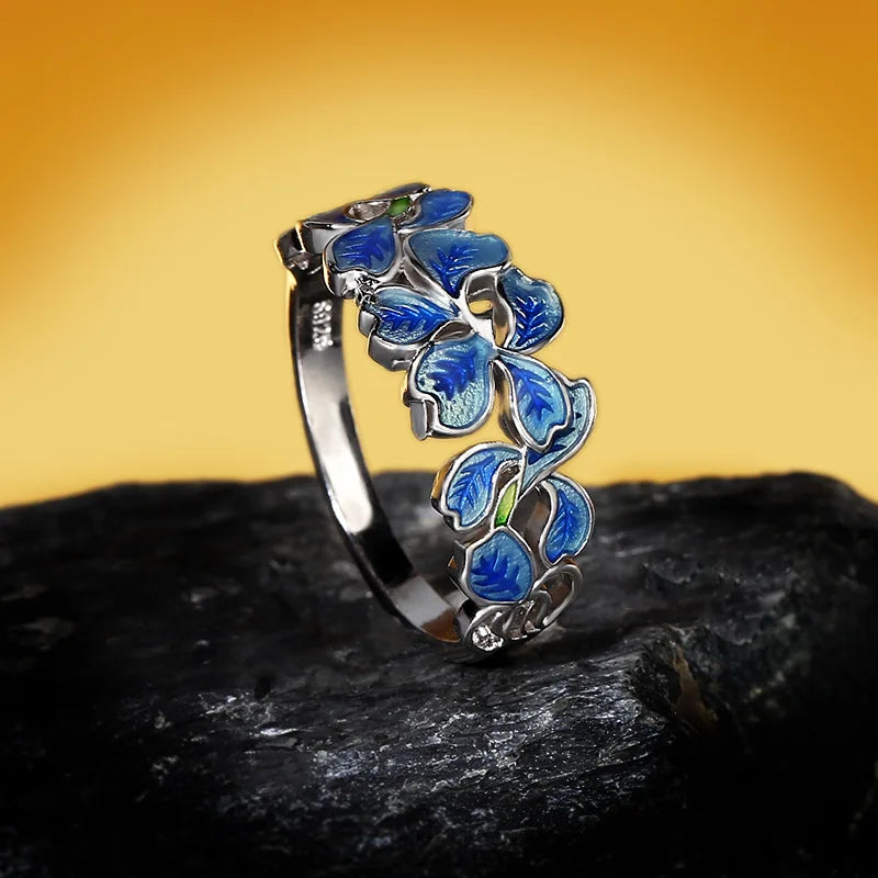 Stunning Silver Ring for Daily Wear