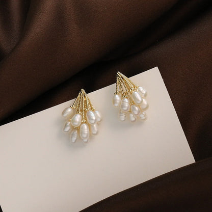 Romantic Pearl Earring for Special Moments