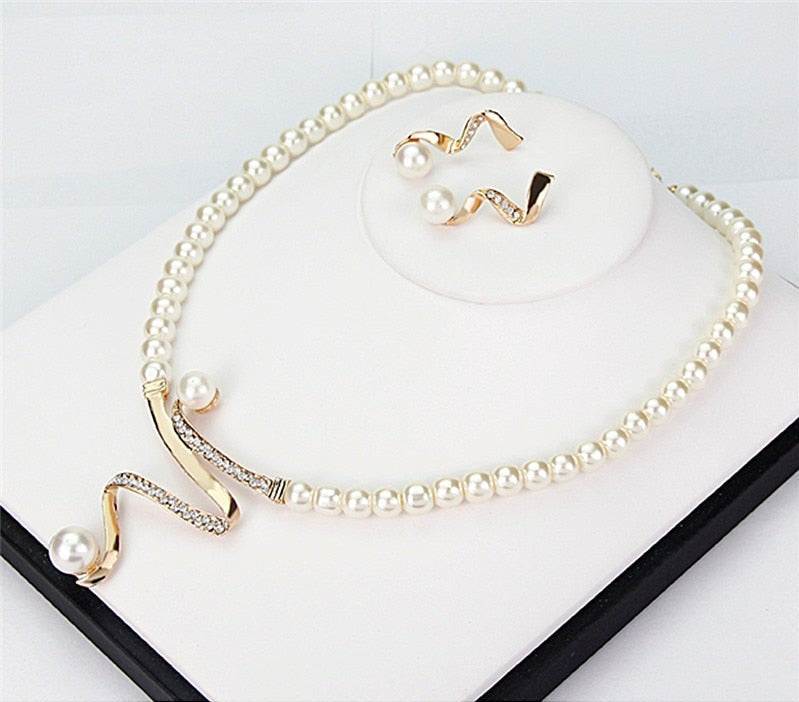 Vintage Handmade Pearl Set
