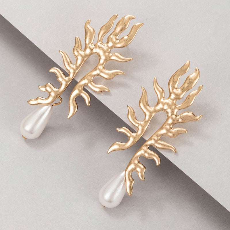 Charming Pearl Earring for Any Occasion
