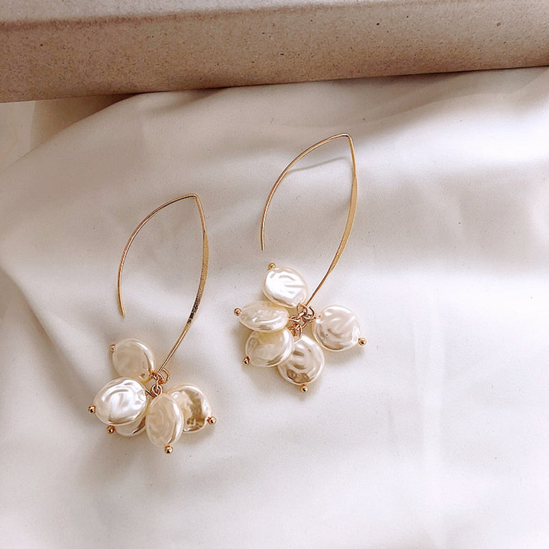 Beautiful Pearl Earring with Unique Style