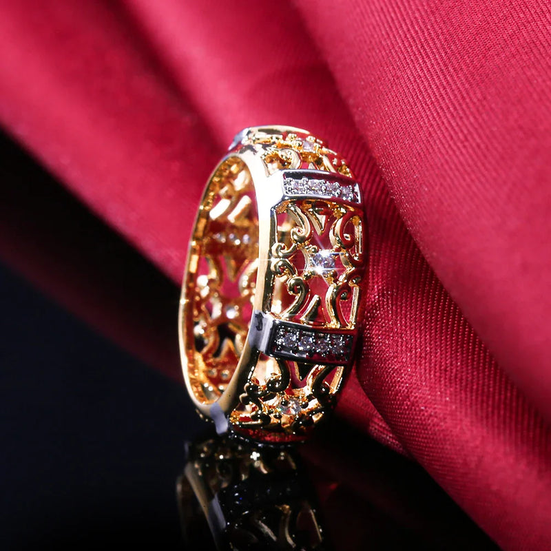 Romantic Gold Ring for Special Moments