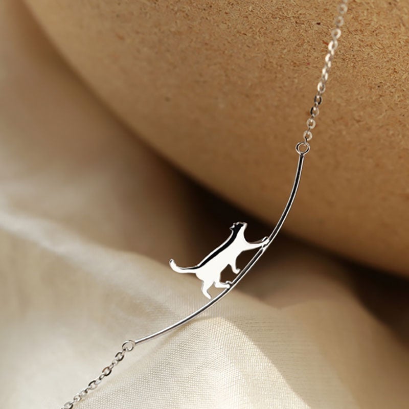 Stunning Silver Necklace for Daily Wear