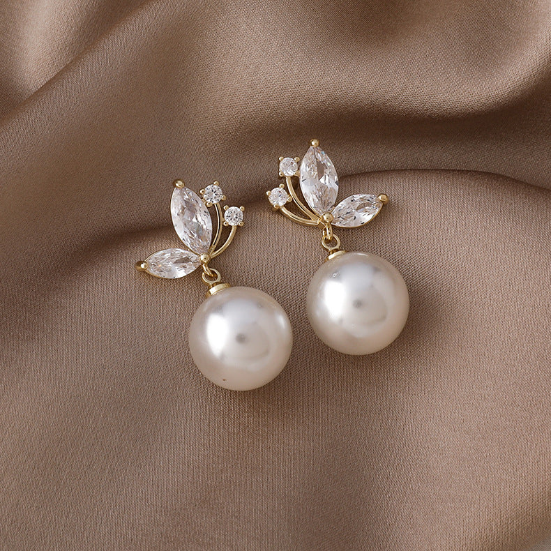 Vintage Handmade Pearl Earring