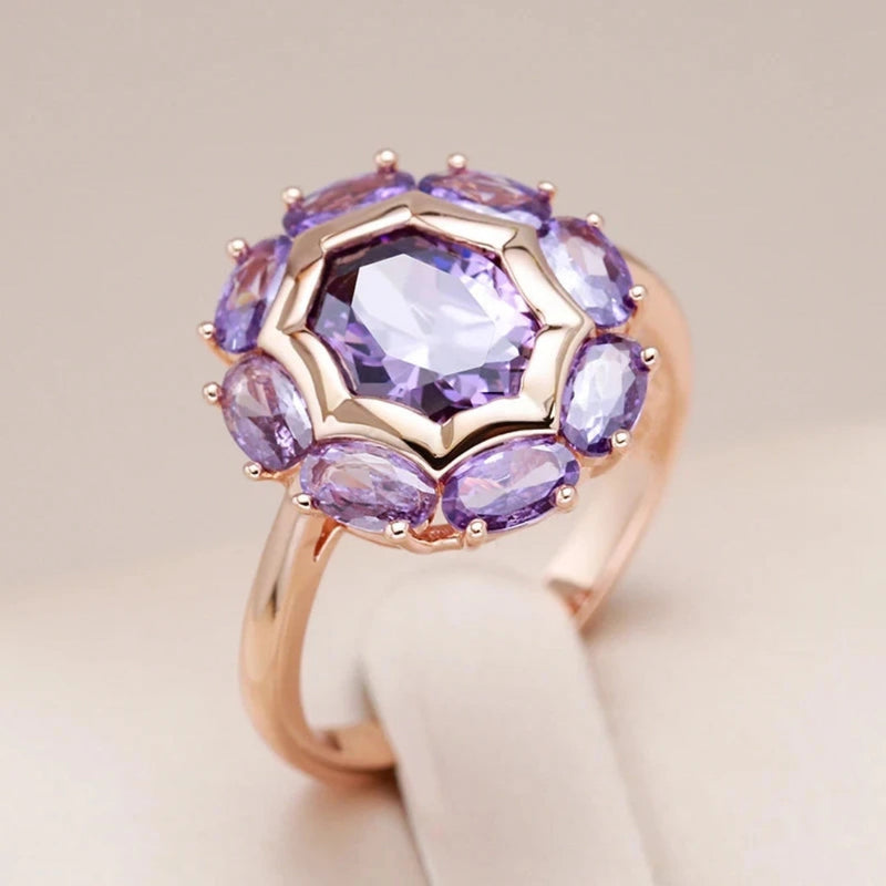Beautiful Gold Ring with Unique Style