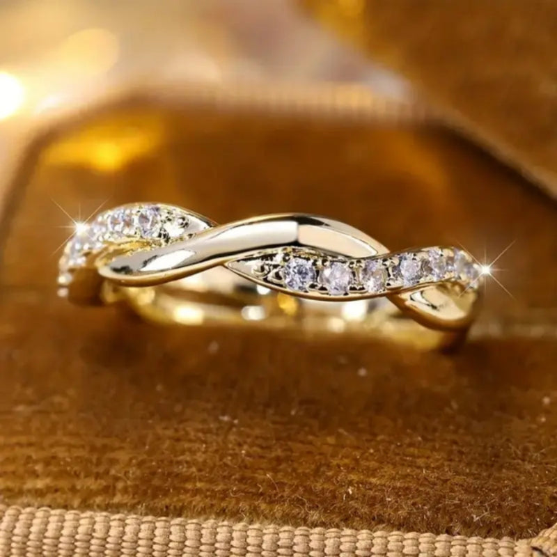 Elegant Gold Ring for Every Occasion