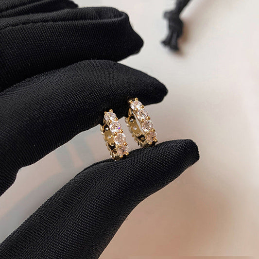 Charming Piece for Any Occasion