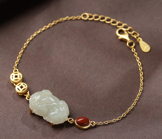 Beautiful Silver Bracelet with Unique Style