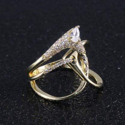 Charming Gold Ring for Any Occasion