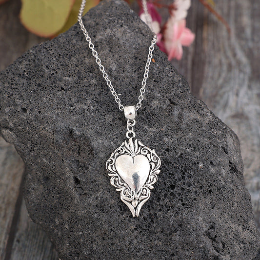 Stunning Necklace for Daily Wear