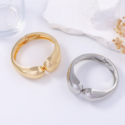 Romantic Bracelet for Special Moments