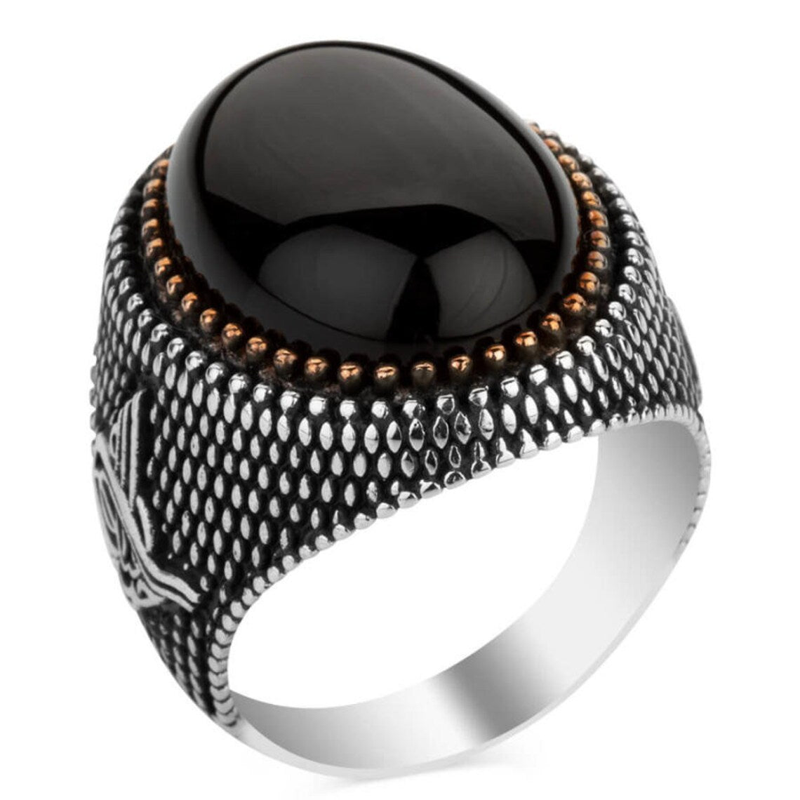 Charming Ring for Any Occasion
